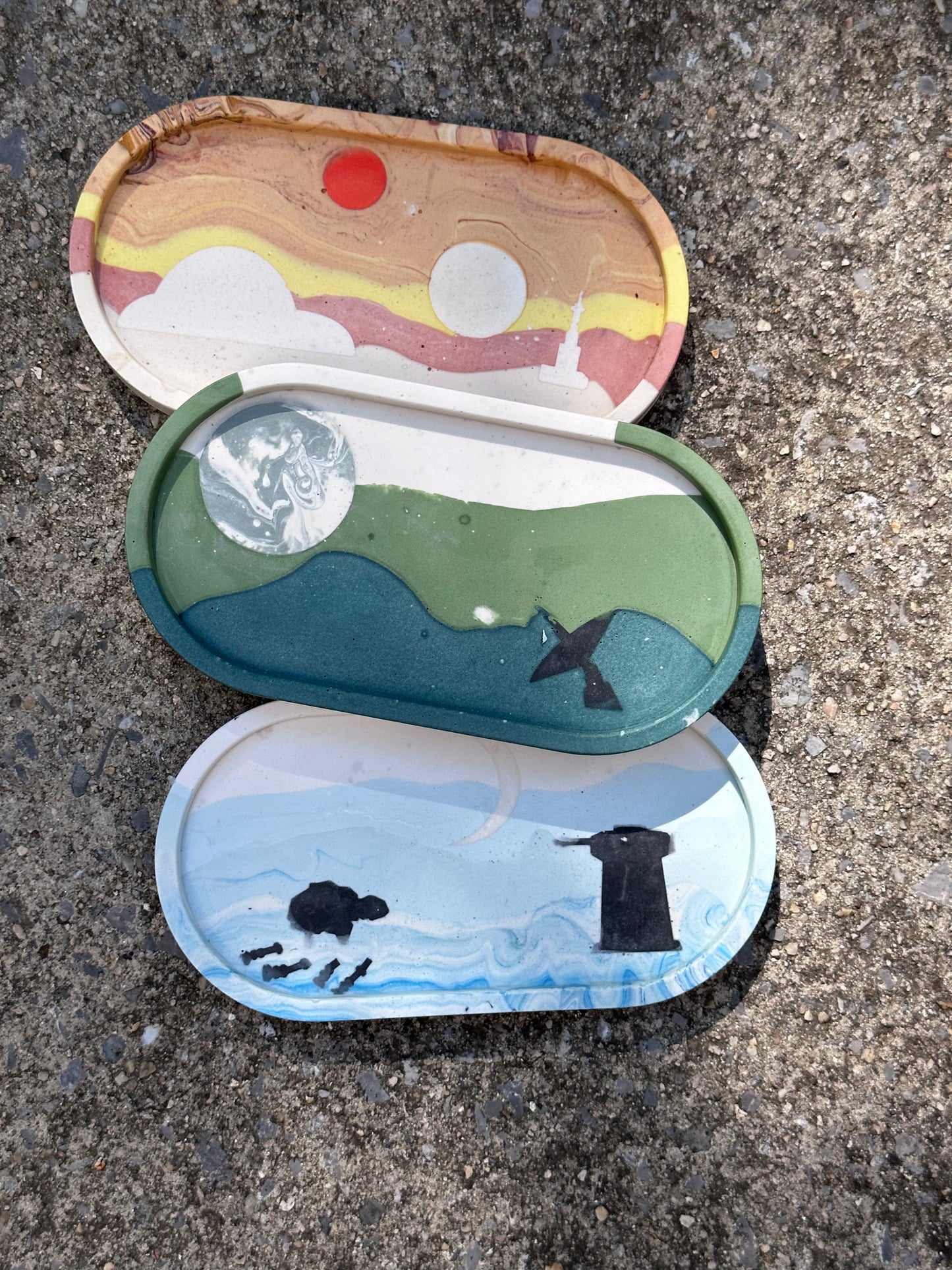 Planet Oval Trays