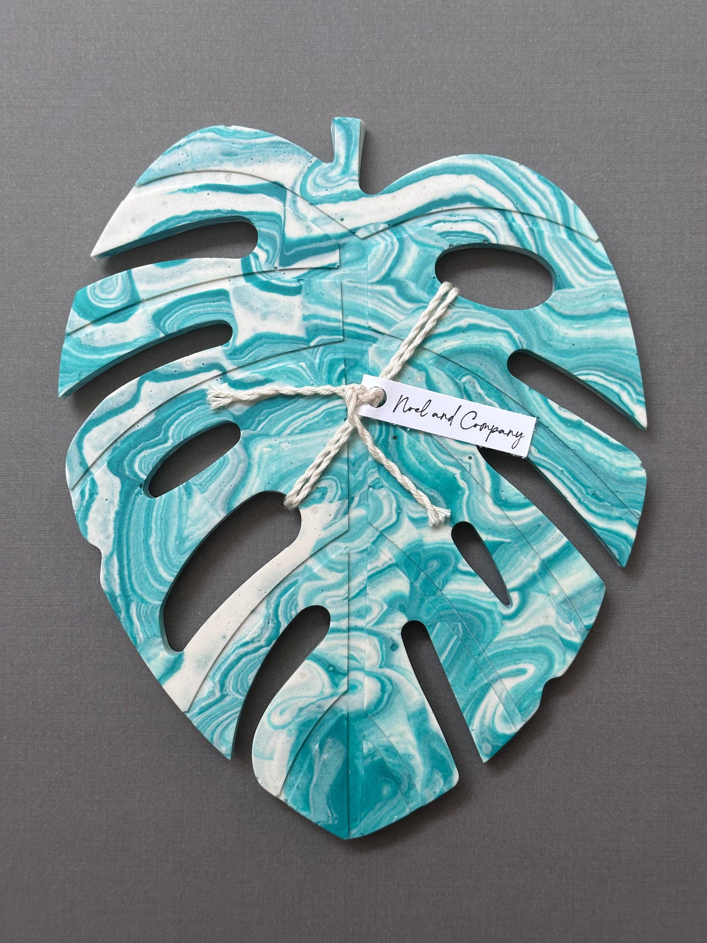 Monstera Tray